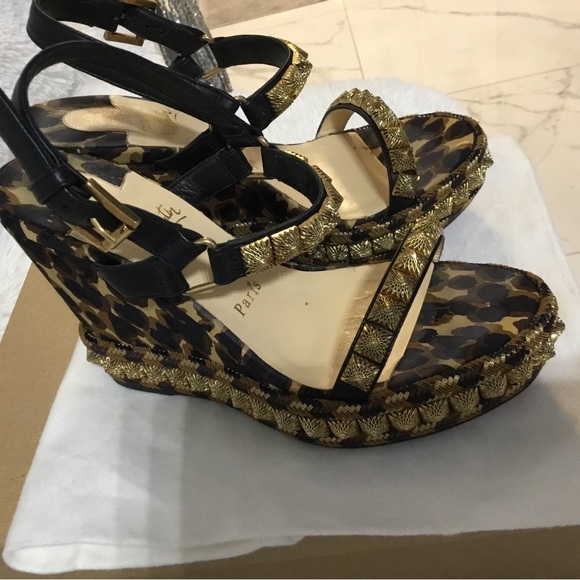 Christian Louboutin Black and Gold Leopard Sandals - Picture 13 of 14